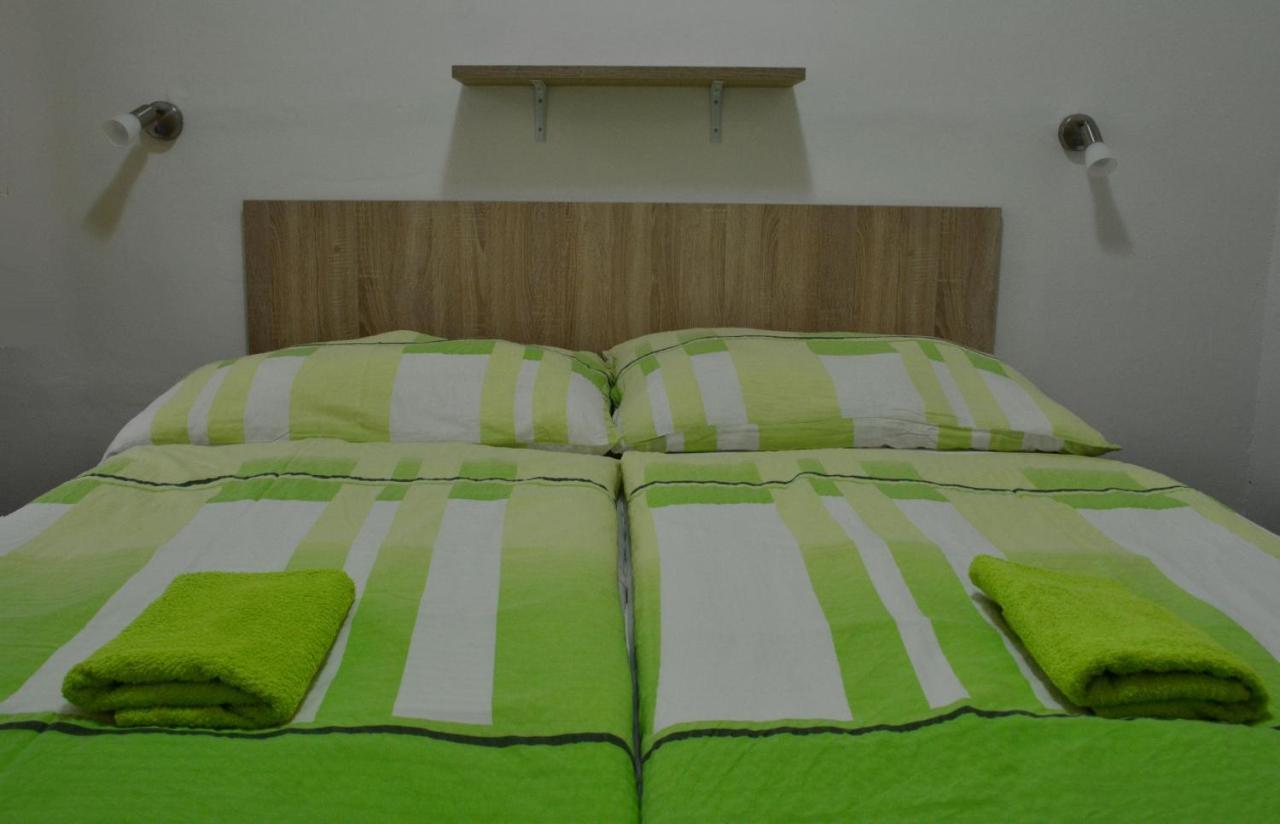 Hostel Děčín Na Skřivánce Exterior foto